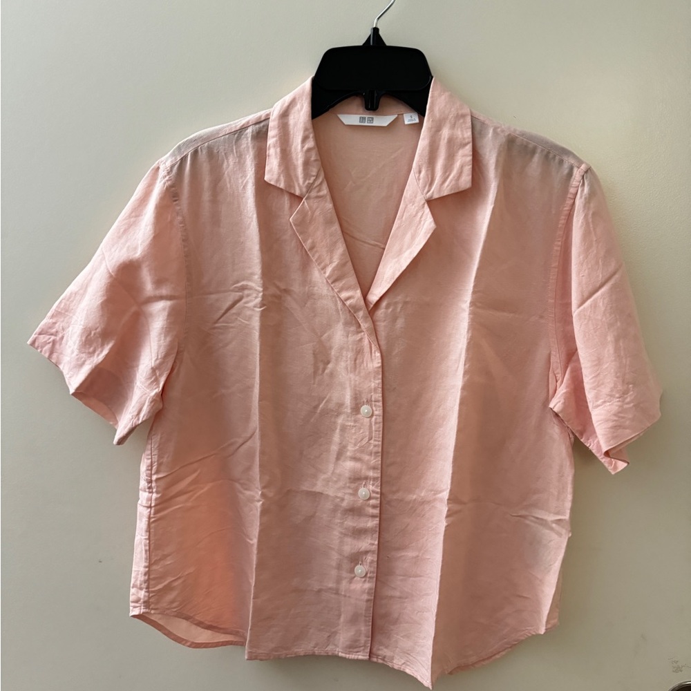 Uniqlo top
